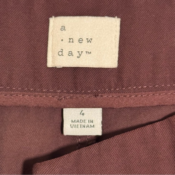 A New Day High Rise Wide Leg Pants Burgundy Size 4 - Picture 6 of 11